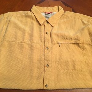 The North Face XL Outdoor Casual Button-up